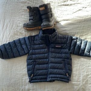 Patagonia navy down jacket 6-12 mos and Cat and Jack size 5 snow boots bundle